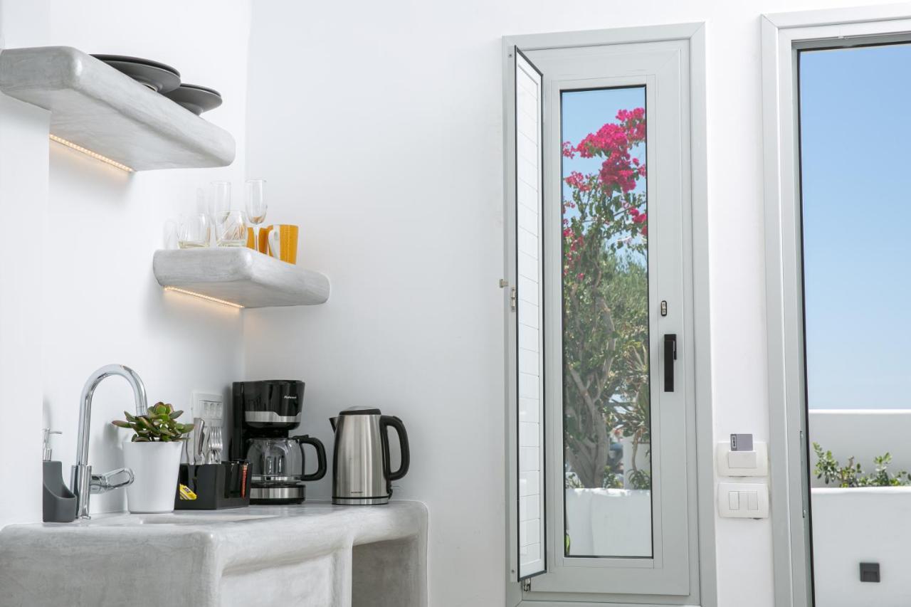 Sensia Luxury Studio With Hot Tub Oia  Extérieur photo
